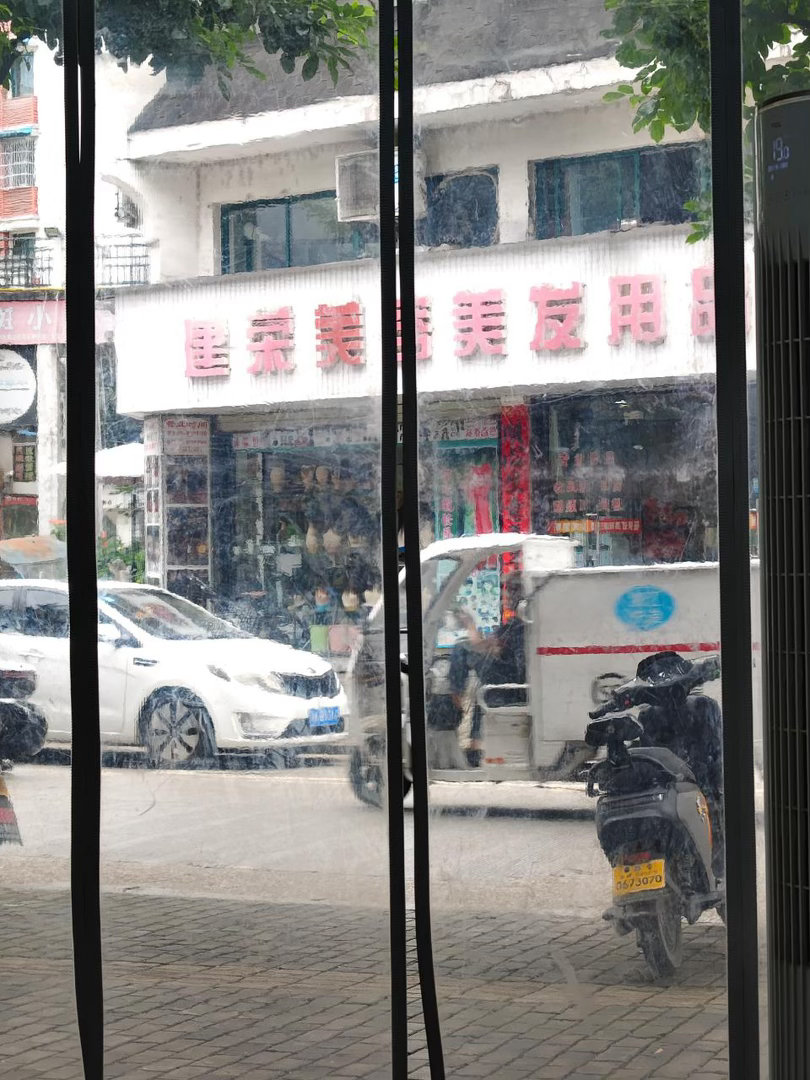 破剧全部结束了，我有空看剩了一半的低智商了我嗑的建荣是对的，建仁1周荣0，前者宠