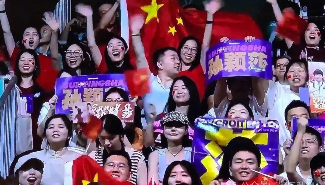 我敢说，现在把国乒搅得乌烟瘴气的畸形饭圈，根子就是当年硬推WTT商业化的那批人搞