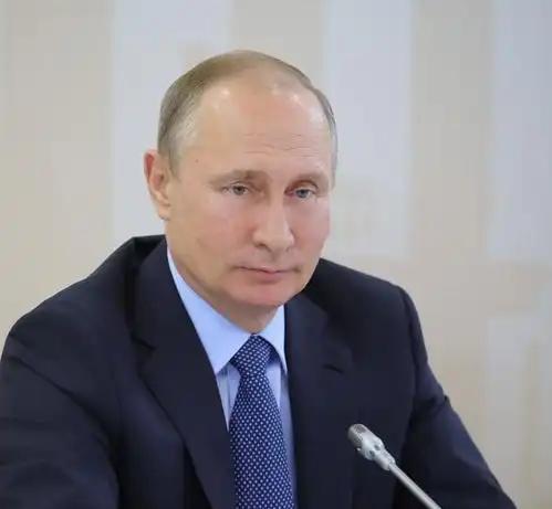 俄罗斯其实早就变了，要知道，俄罗斯一开始的要求很简单，那就是乌克兰不准加入北约，