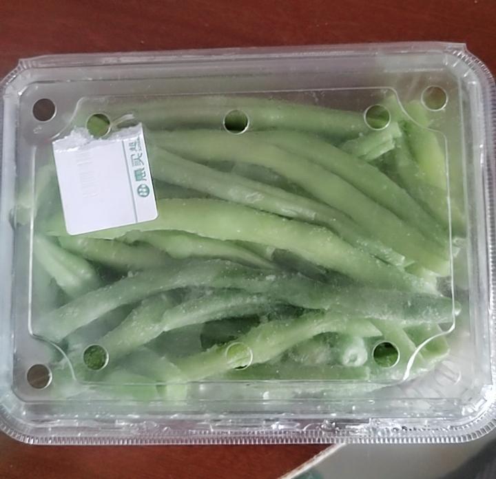 豆角买回来吃不了，用水煮一下，这样好保存！