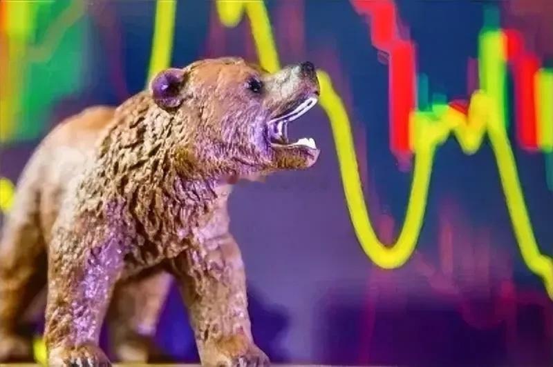 今日四大指数红盘，尽管今日四大指数全线飘红，但个股却是跌多涨少，这背后，显然是护