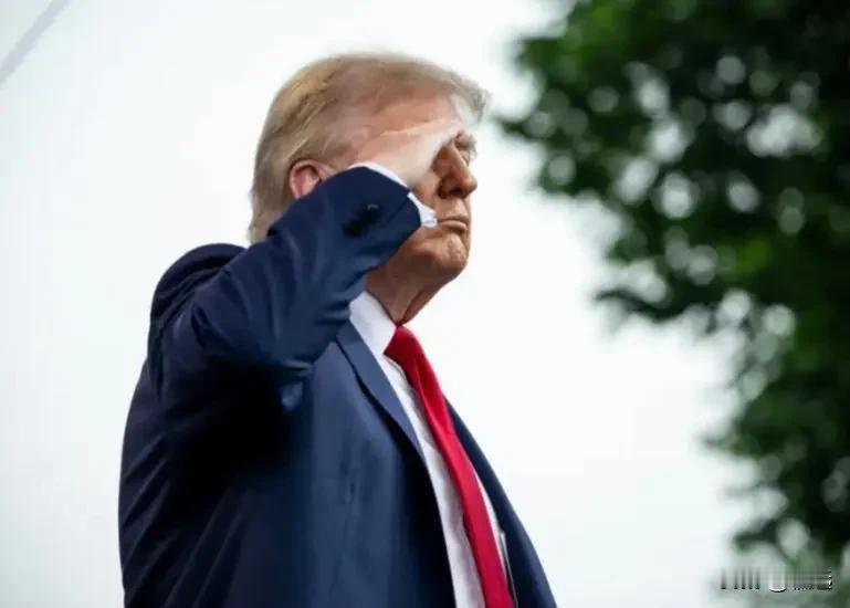 全世界可以称得上“霸权”国家的只有美国。二战结束后，他是真的想打谁就打谁，想抓谁