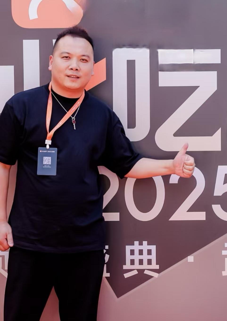 阳微：以衡阳土菜为笔，绘就匠心与湘菜文化的长卷

文/中国湘菜文化大师邓杰

从