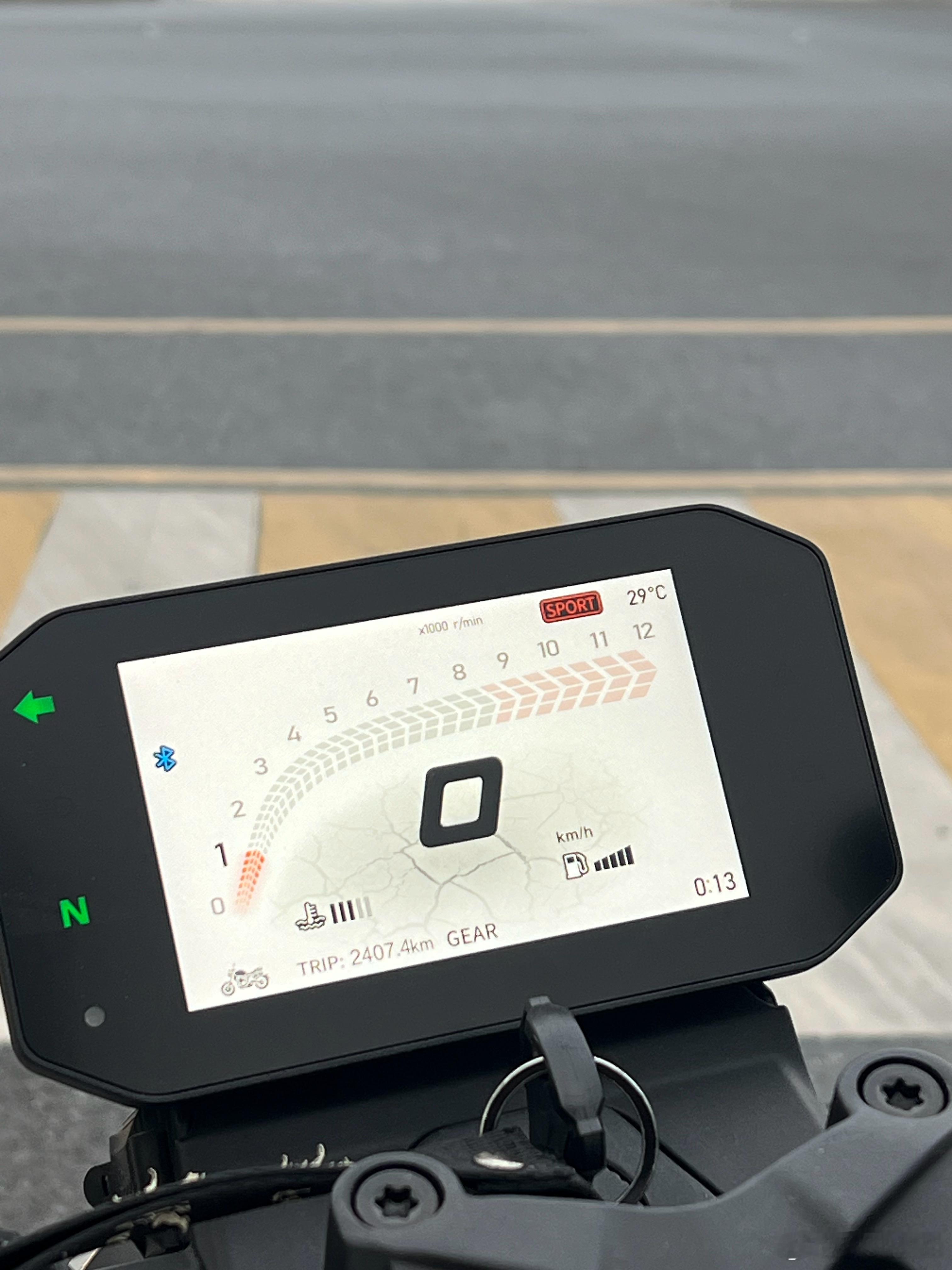 好久没加油了大v聊车 ​​​