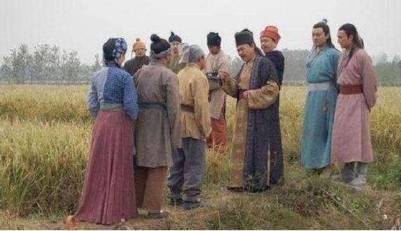 古代，有个穷人家养不起三个儿子，他们想要卖掉其中一个。夫妻俩用面粉做了一个馒头，