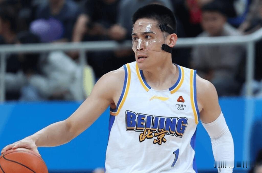 胡明轩末节轰11分助广东豪取4连胜登顶积分榜，北京客场 87:86 险胜山西重返