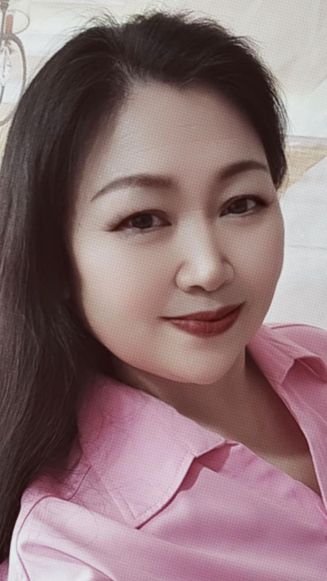 节日快乐女神们！