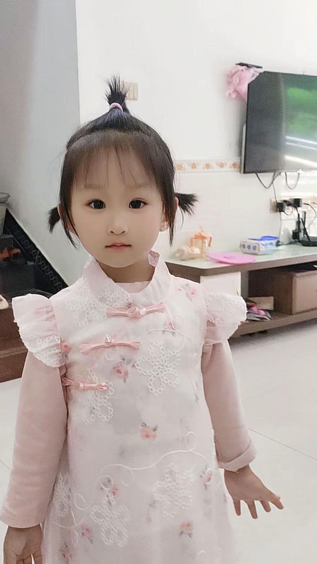 穿旗袍的小公主 小可爱上线