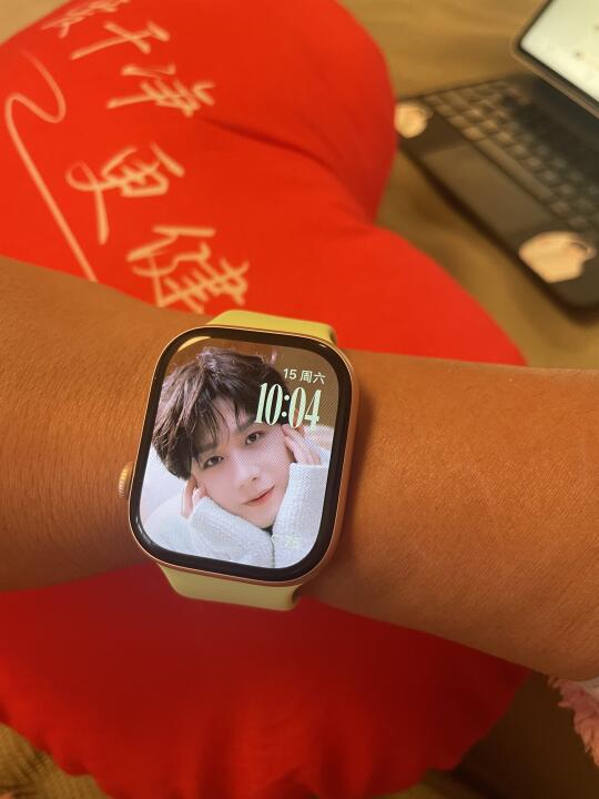 苹果新的北极光，天选果果色