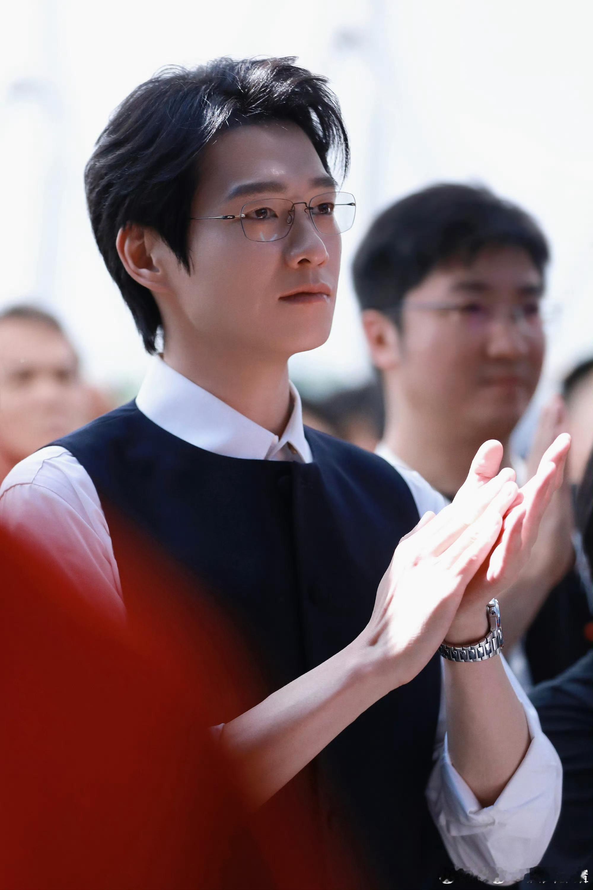 魏大勋《无可替代》工作室出图～叶信之好帅[期待] ​​​