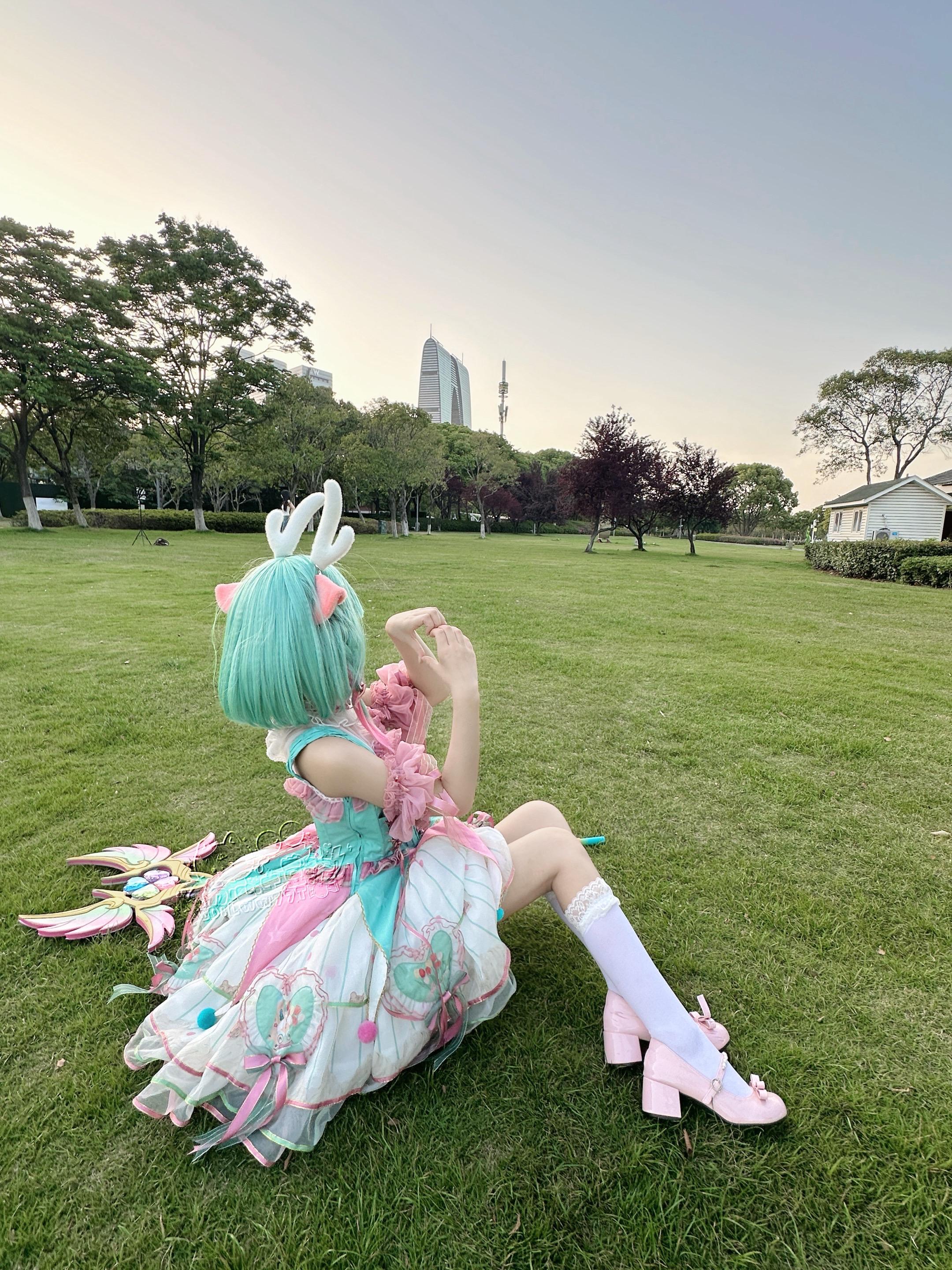没错我是既可爱又完美的美少女。