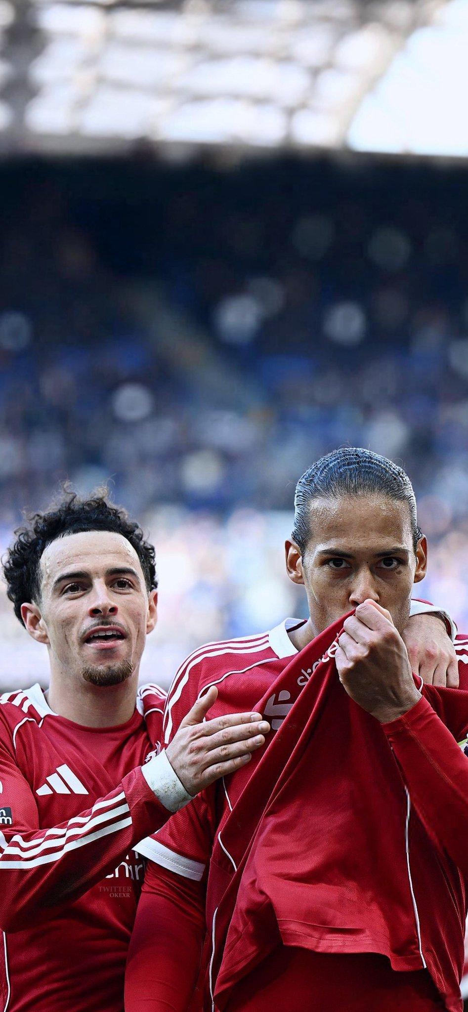 琼斯关于埃弗顿：“这恰恰说明了两支球队的格局——我们在最差的赛季之一，而他们却在