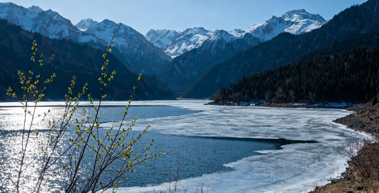 上联：冬去山明水秀，下联：请你来春来鸟语花香友友请出下联 对联求下联