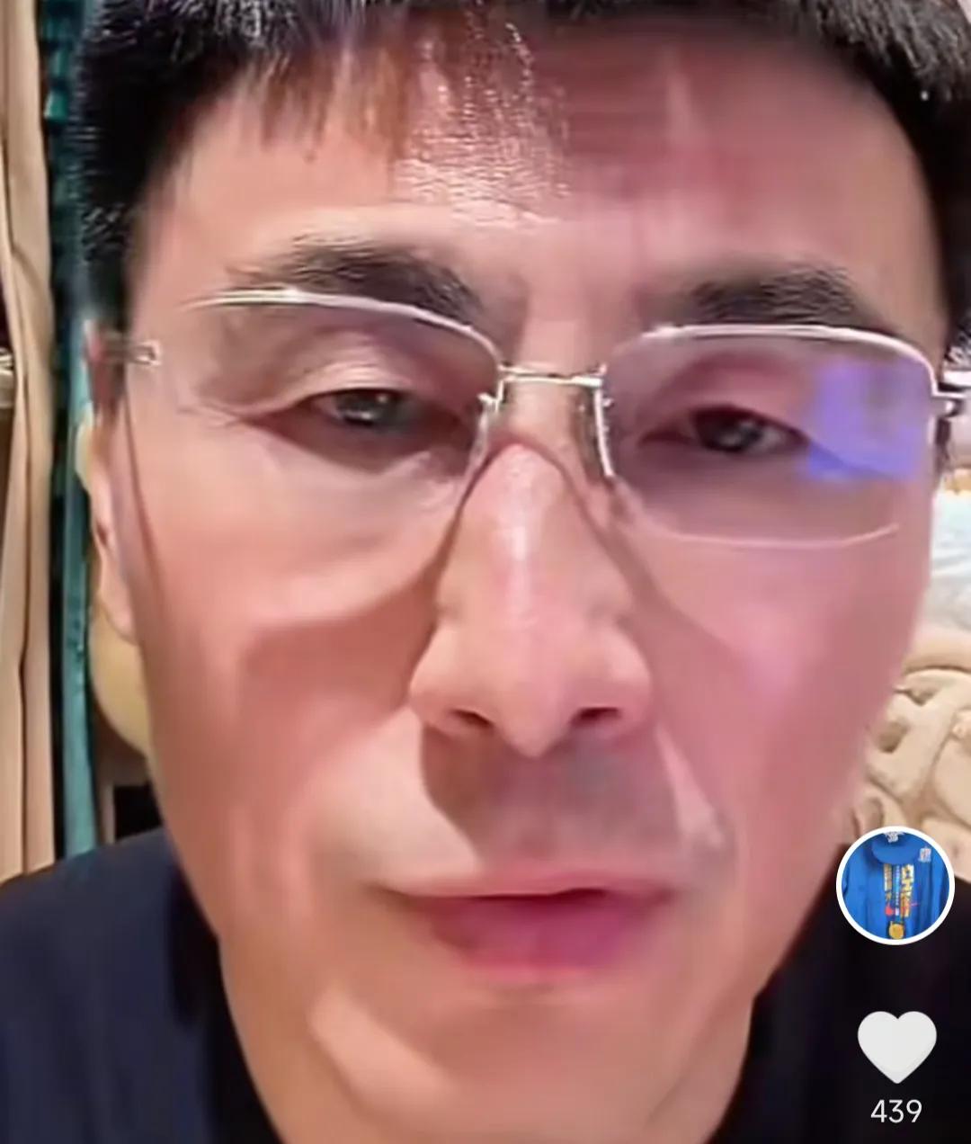 前国脚李玮锋透露了米卢不带大张玉宁去世界杯的原因。
李玮锋在直播时，有球迷提问到