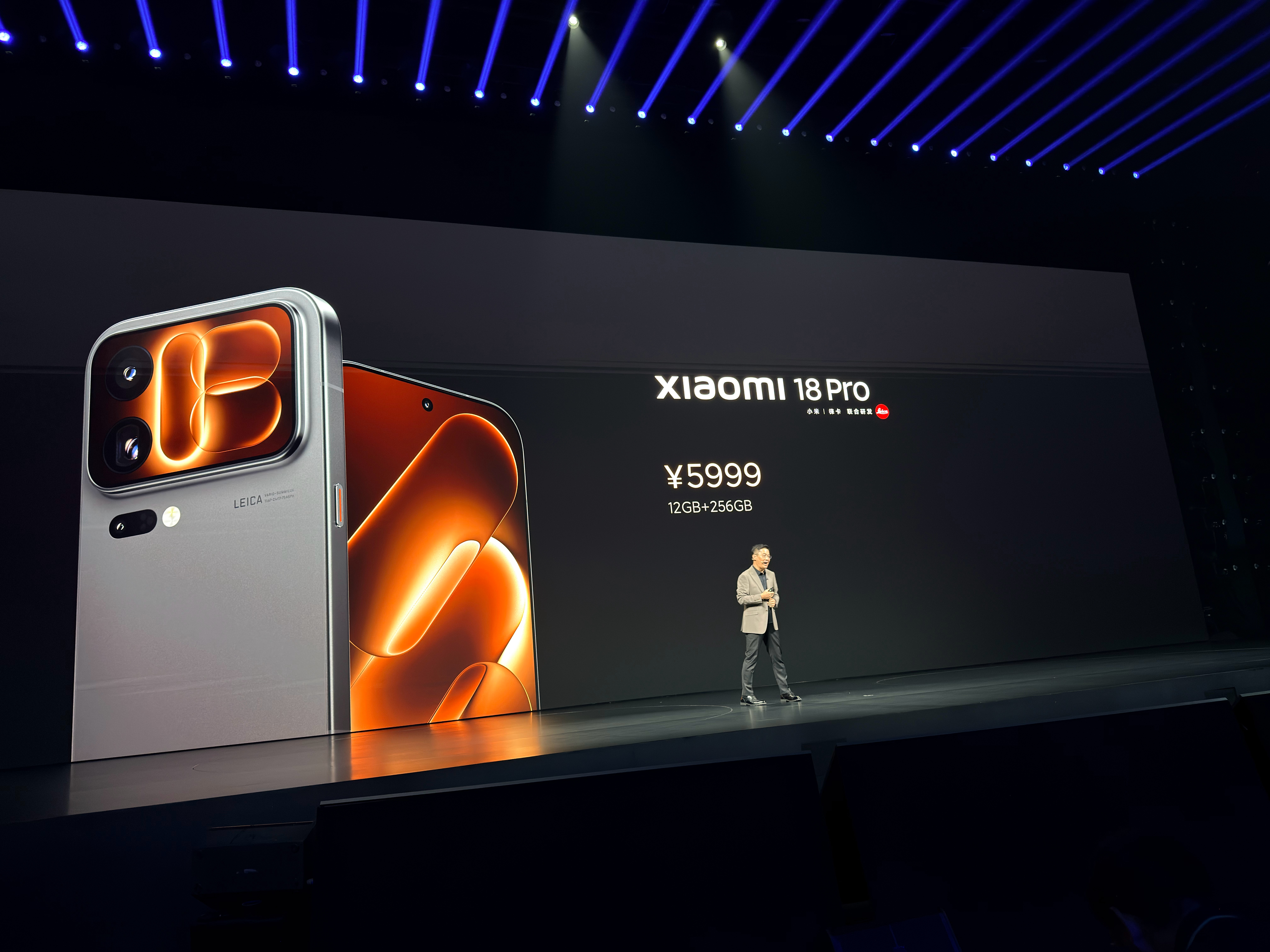小米18Pro系列今日发布小米18  Pro 系列价格来啦，小屏Pro 5999