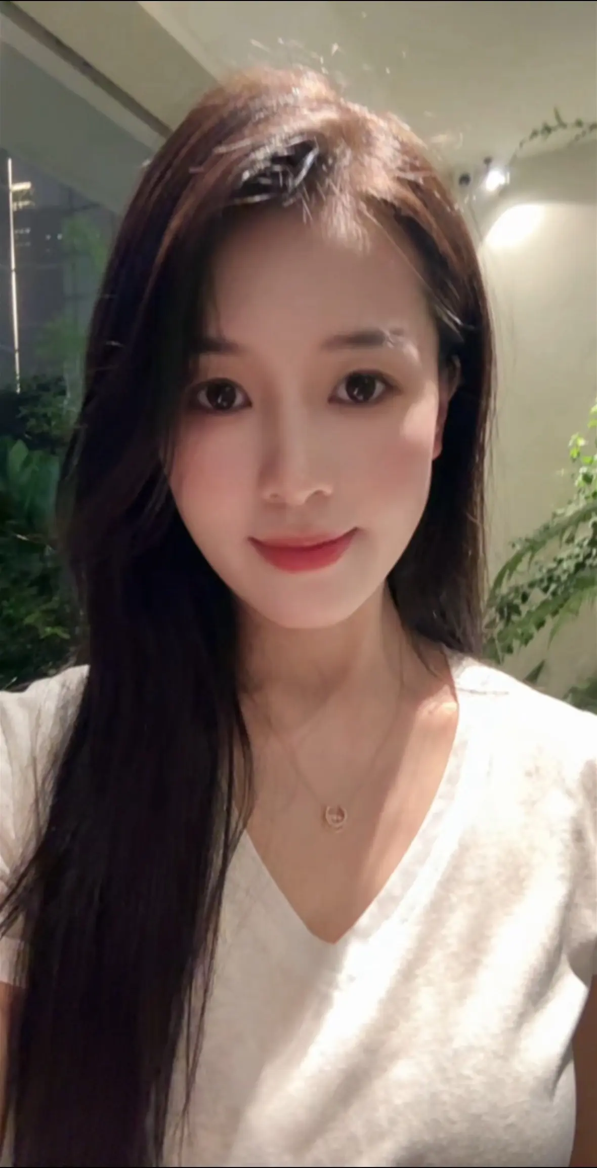他人的评价不过是他认知的投影——当你的境界远超对方时，他只能用自己有限...