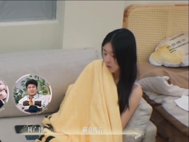 周佑凌不接受柳柳二选一柳柳主动邀约周佑凌 沙发夜聊这段真的信息量太大了，柳柳主动