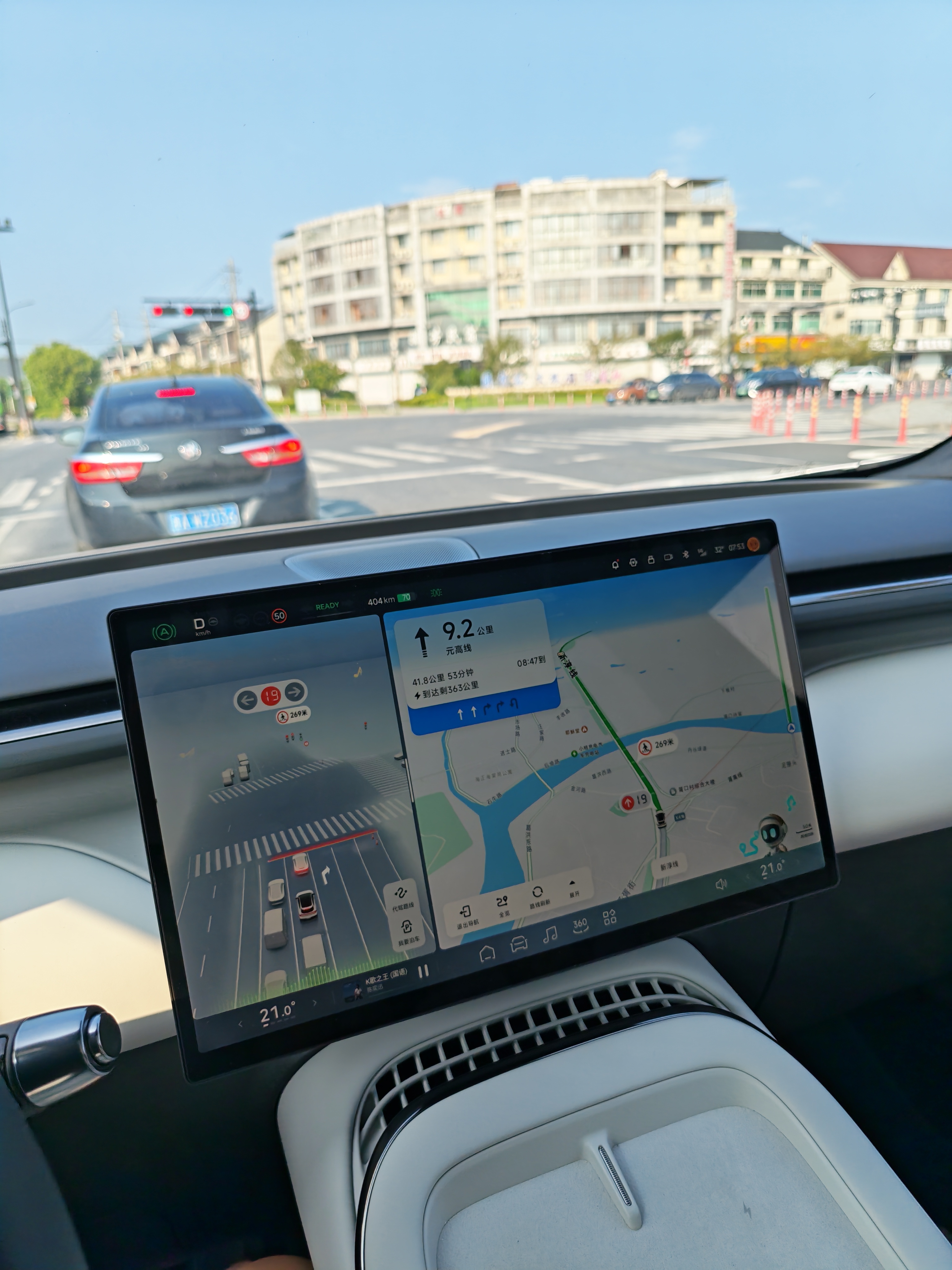 别以为我今天一天没发微博…其实我早上 6 点就起来了[允悲]今天开着 G7 开了