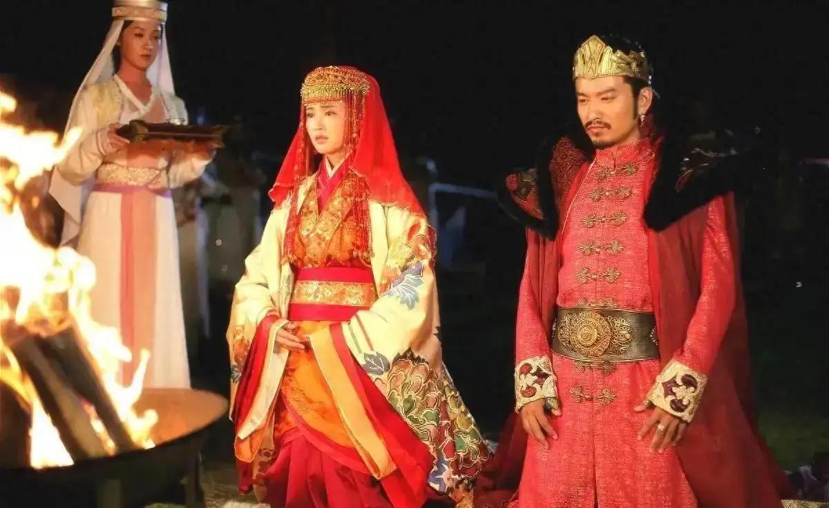 匈奴为何愿意接受西汉的和亲政策？
 
后世提起西汉和亲，多将其解读为中原王朝向游