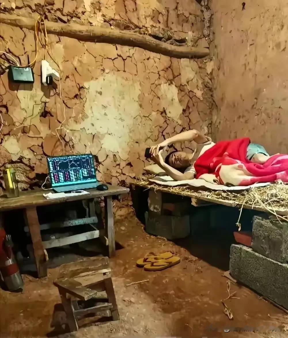 宁做炒股亏死的韭菜，也绝不做朝九晚六的打工人！这个纯爷们儿，你佩服吧？[黑线][