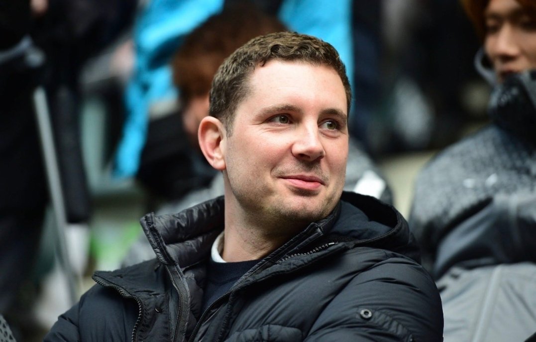 德累斯顿正在寻找新的体育总监，并正在考虑施马特克。他是否会考虑这份工作还很难说。