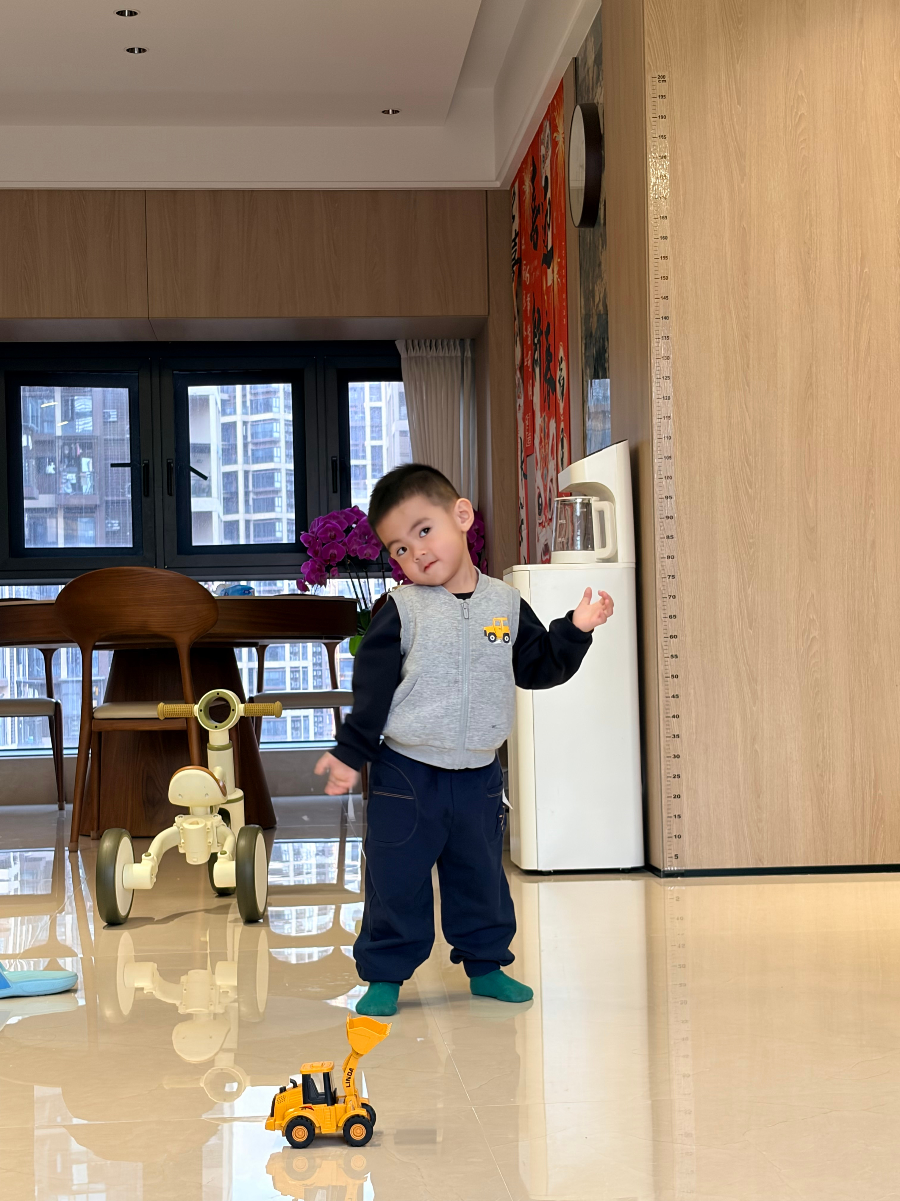 萌娃养成记今日穿搭萌娃养成记 小朋友可太有趣 