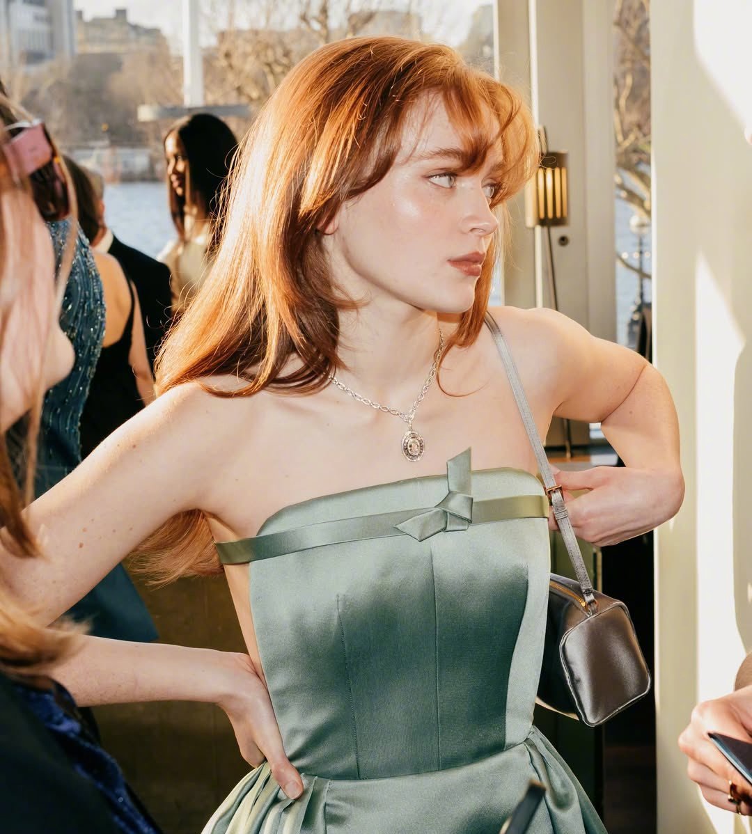 萨迪·辛克，BAFTA幕后照释出sadiesink