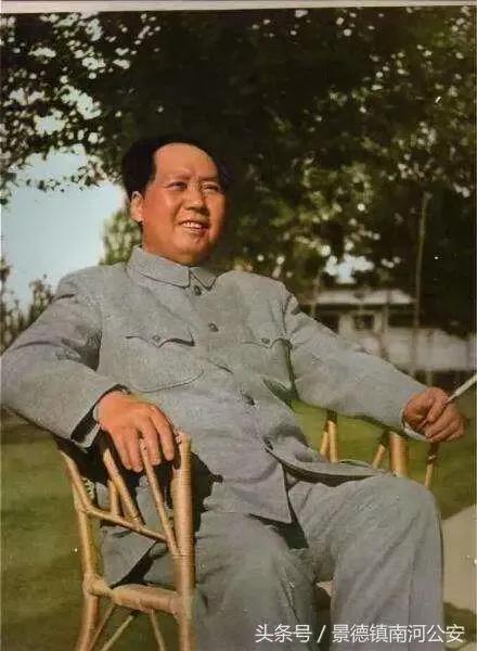 读《毛泽东选集》第一卷第一篇《中国社会各阶级的分析》感悟。
读《中国社会各阶级的