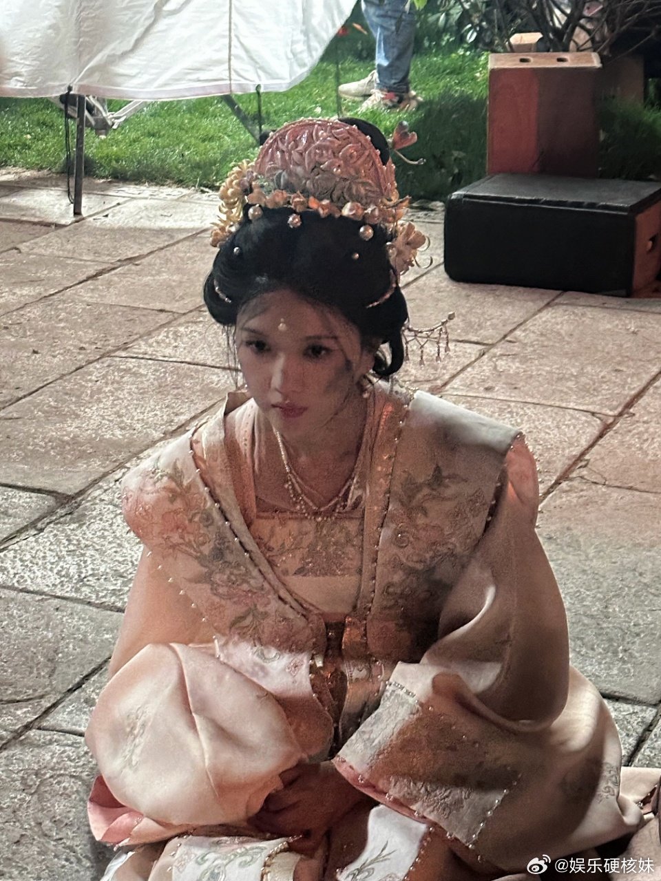 李卿喻钟黎是剧宣还是官宣李卿喻钟黎比公孙鄞长公主更甜刷到李卿和喻钟黎的互动视频，