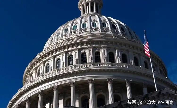 美国防部10人因"庆祝"柯克之死被开除，撕裂的美国正在走向何方？
 
9月10日