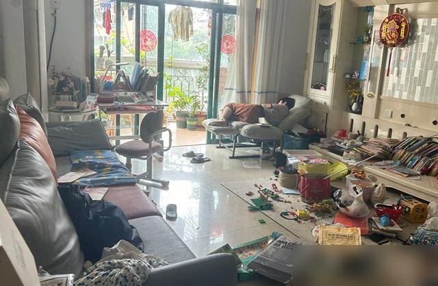 谁懂啊！明明花了钱装的家，却总透着股“廉价乱”，糟心到爆炸！最近好多人说，家里的