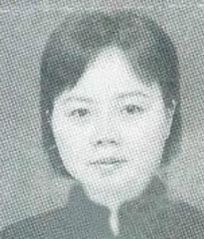 李秋岳（1901—1936），女，朝鲜族，原名金锦珠，化名张一志、柳玉明，出生于