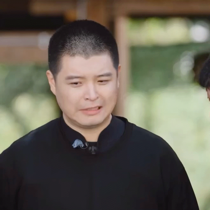 马頔易烦体质在五哈的马頔是易烦的，在李纯身边是粘人的哈哈哈哈哈