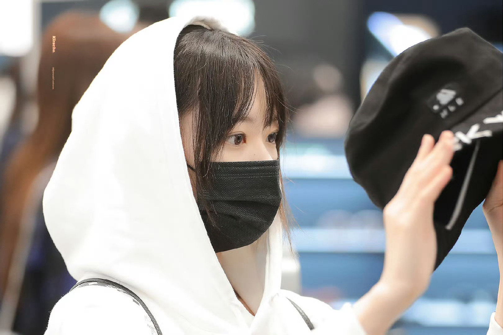 宮脇咲良[超话]   这是真穿越191004241123 