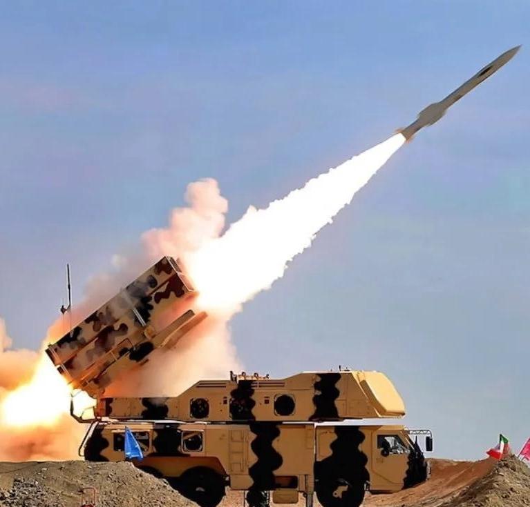 美国向伊朗提议停火一个月。
1，缓兵之计。
美以没想到伊朗的反击如此果断，犀利，