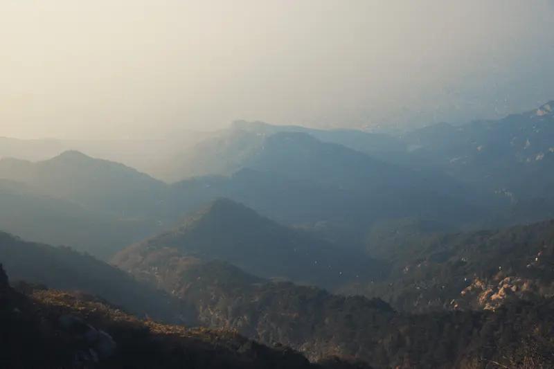 要说山东最美的地方，那可太多了。威海刘公岛就很不错，它是威海湾海上天然屏障，作为