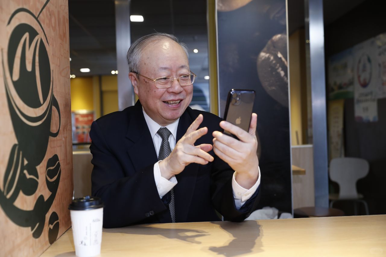 吐槽微信误发给领导了，咋办？
