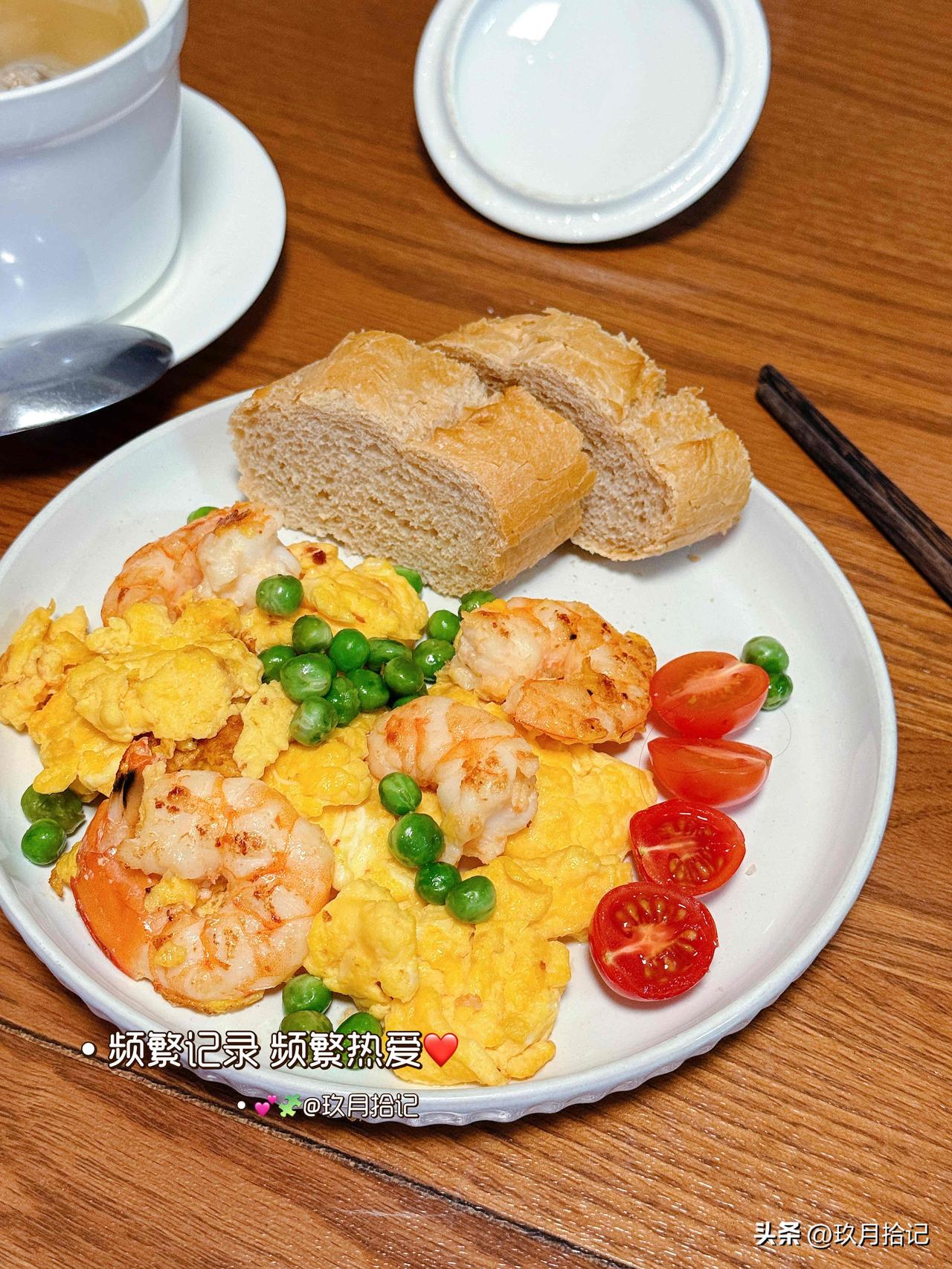 每个熠熠生辉的微笑背后，都有默默努力的身影。那些成长的磨砺、奋斗的汗水，都将化作