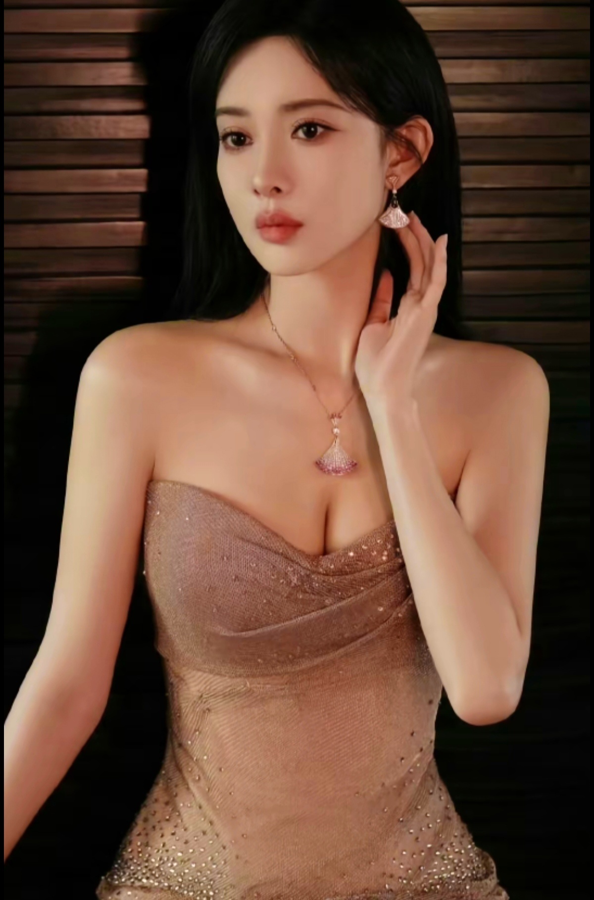 我觉得“完全不吃压力”这个人设，放在孟子义身上多少有点别扭！大家都知道她最近因为