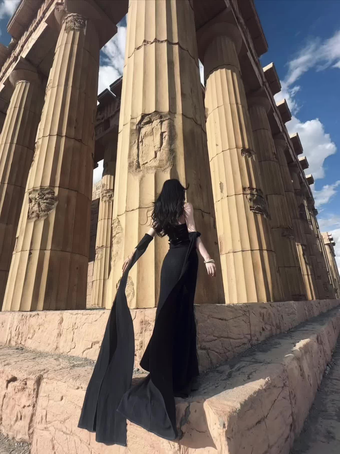 风遇沙起 永远自由