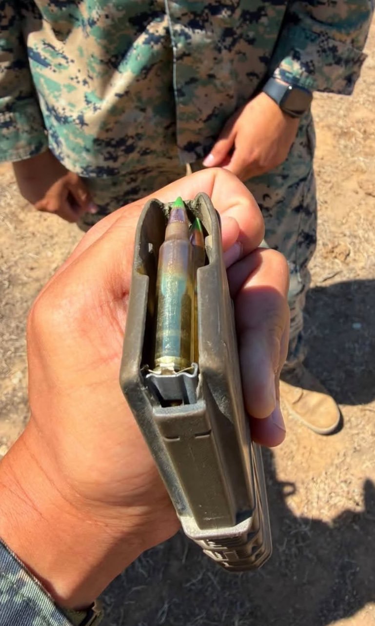 美军傻事之一名四等人士兵大力出奇迹把桥夹一起塞进了弹匣里[二哈]烽火问鼎计划 ​