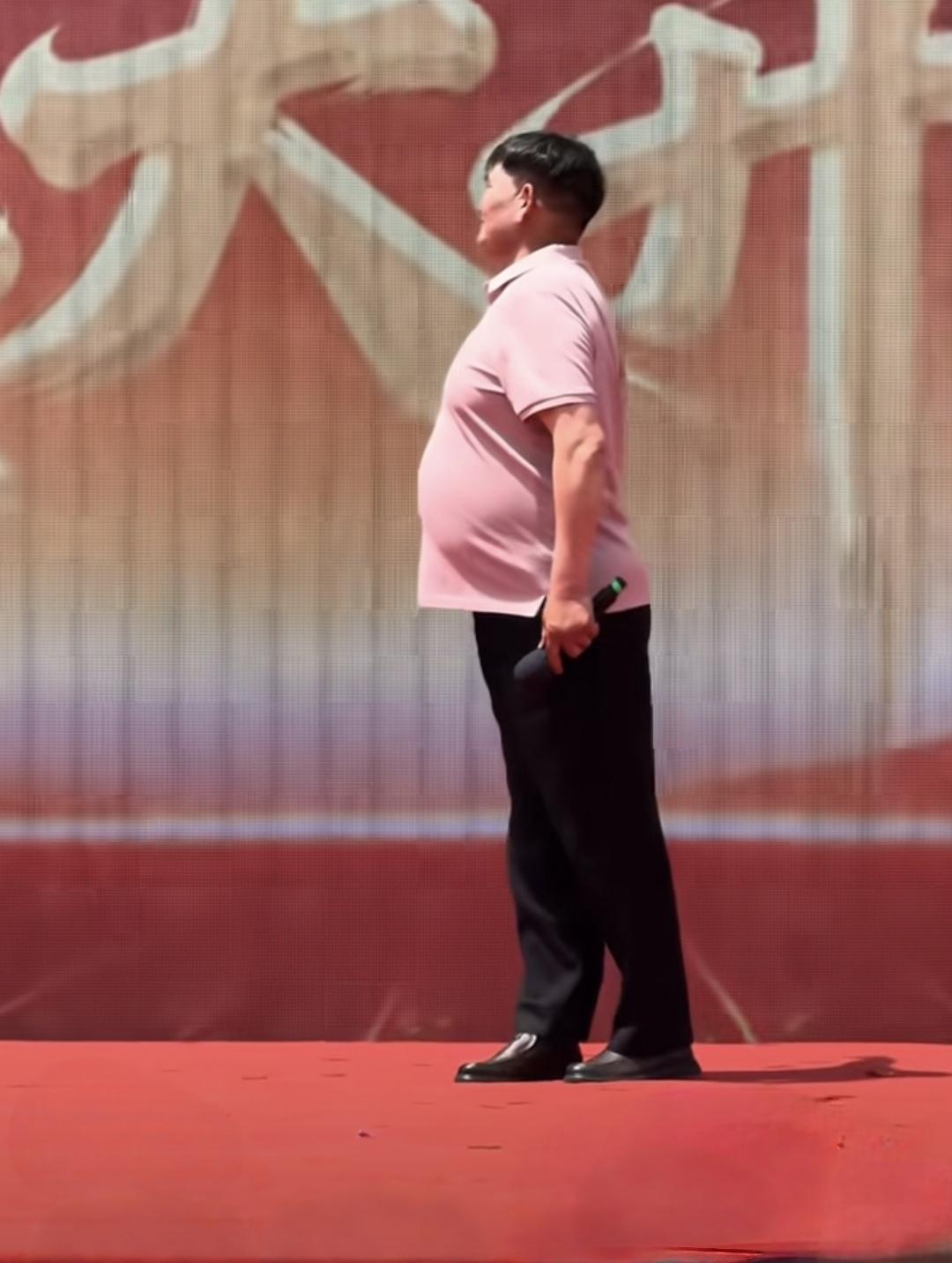 你咋看待朱之文的不管网上怎么说朱之文，人家朱之文“滚滚长江东逝水”这首歌唱的确实
