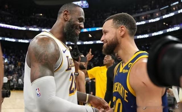 NBA西部最新排名，截止北京时间12月11日
1、雷霆：31胜7负
2、马刺：2