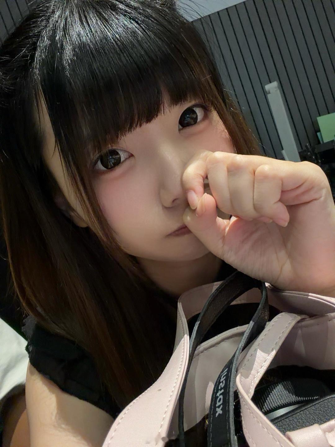 这个点你们已经拍上sv大合影了吧，那种我从来没有拍过的高级照片…… 