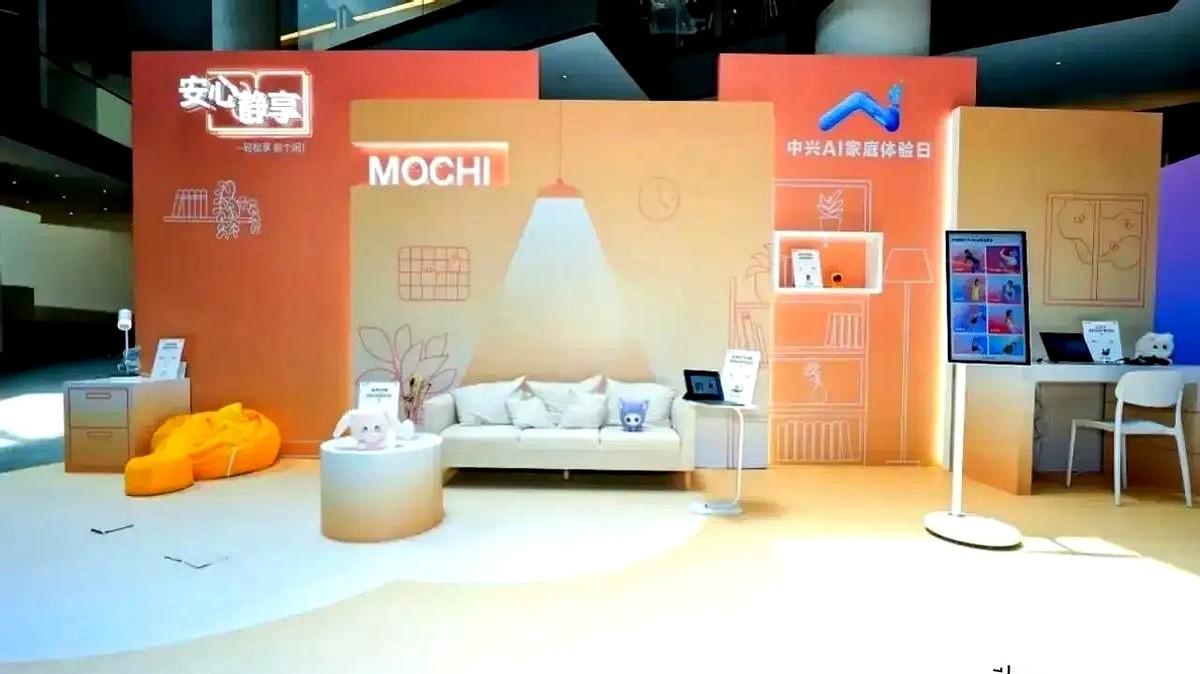 以前春运堵在高速上，俩小时过去，前面啥情况都不知道，只能干着急。
现在？无人机天