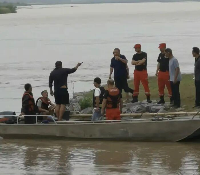 #山西永济黄河搜救船丢失超20天#【山西永济黄河救援搜救队船只丢失超20天！悬赏