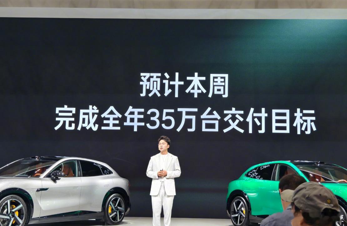 看来得提前恭喜小米了，这个成绩不敢说后无来者，但至少是前无古人的水平。从去年3月