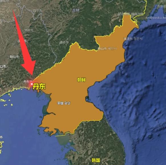 朝鲜疯狂扫货中国机械，3个月进口量创纪录，钱从哪来？藏不住了。

朝鲜最近三个月