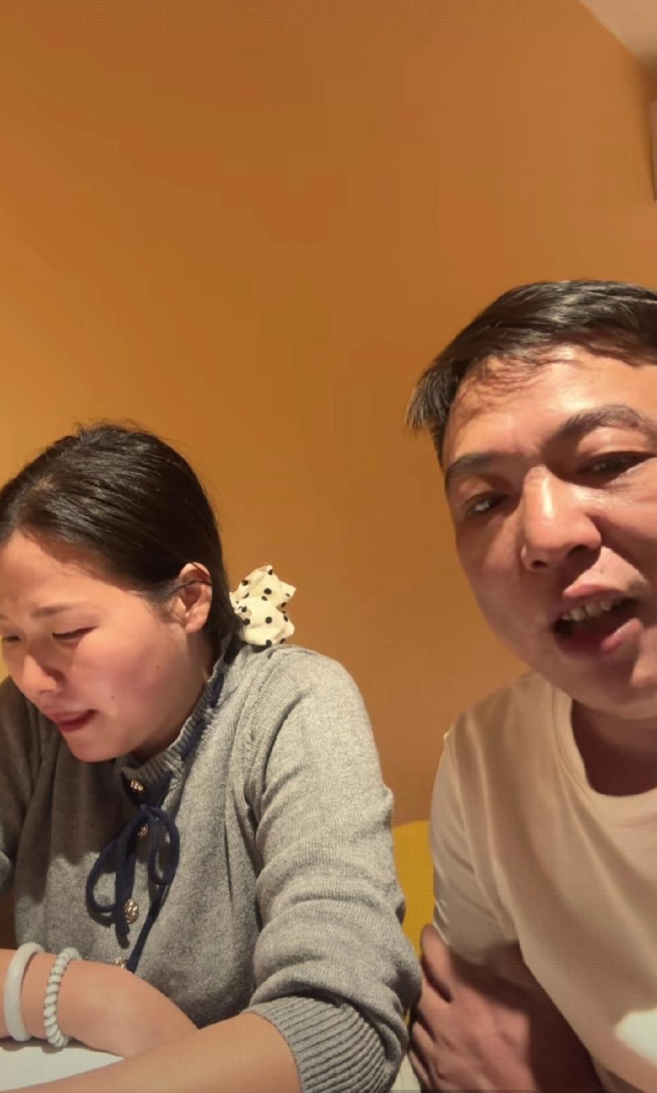 封兄弟没钱办婚礼，先订婚。
小喇叭家人全反对，她一句“他敢对我不好，我收拾他”硬