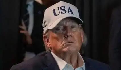真心换不来半分领情！大豆买了、波音订单签了、稀土也放宽了，美国反倒反而像喂不饱的